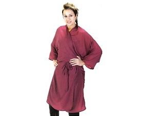 KIMONO CON MANGAS