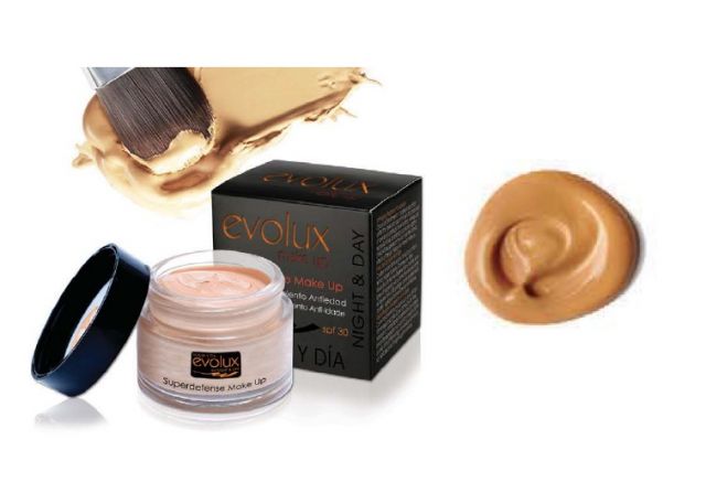 MAQUILLAJE TRATAMIENTO ANTIEDAD 